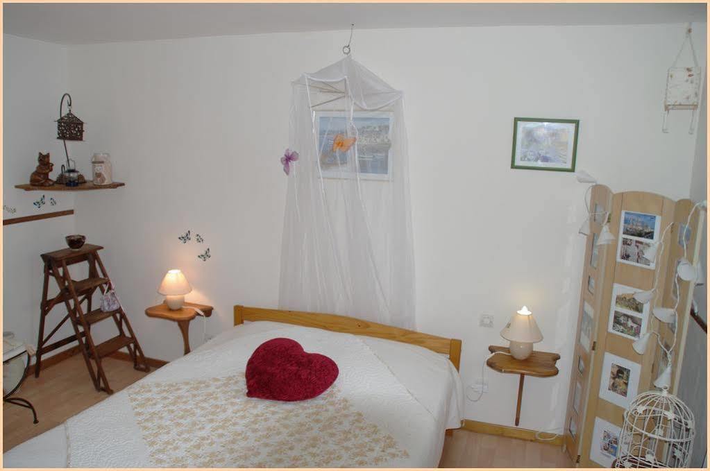 Chambres D'Hotes Les Fleurettes En Baie Du Mont Saint Michel Exterior photo